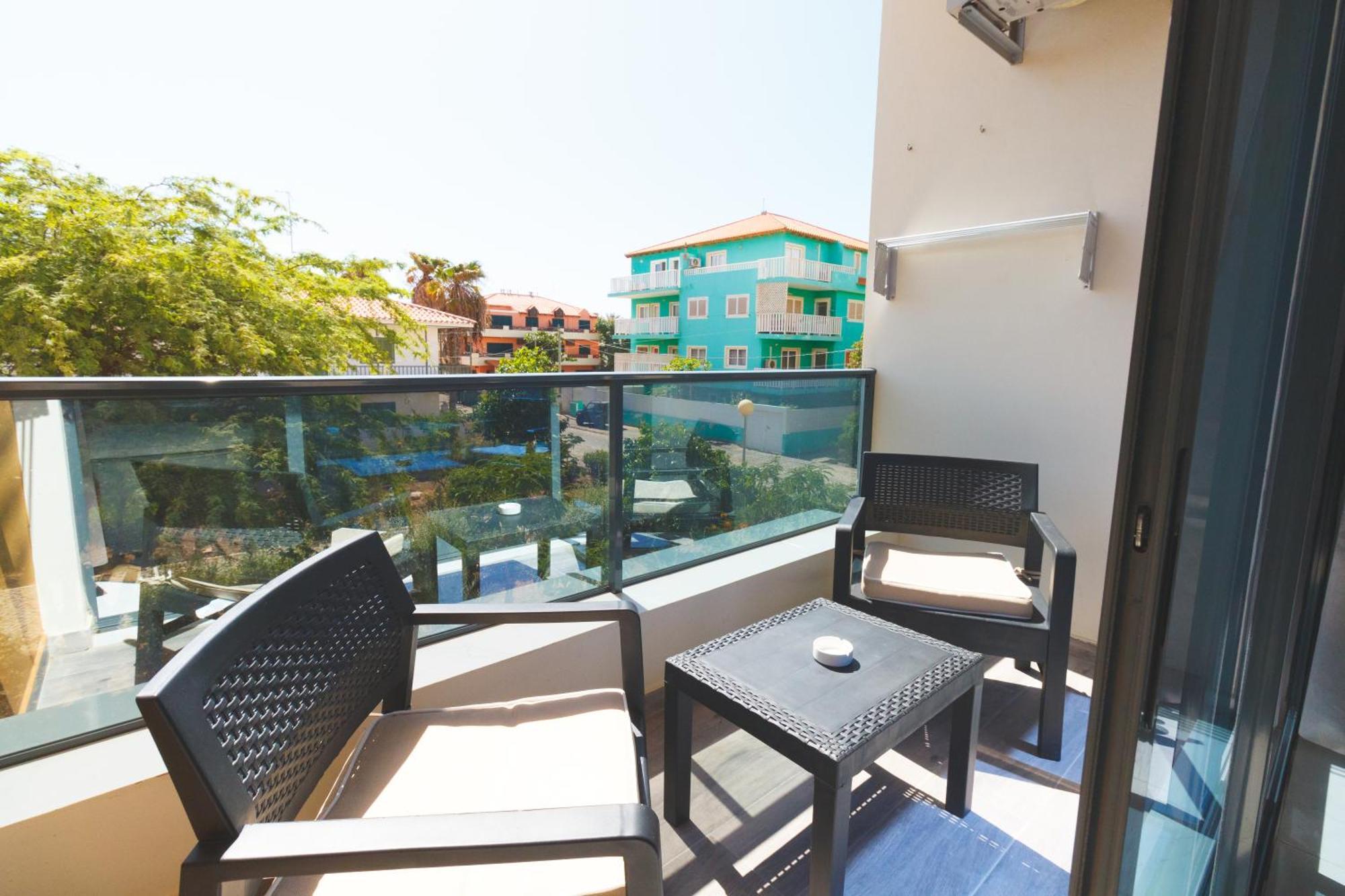 Brand New Spacious T3 Apartment In Santa Maria Kültér fotó