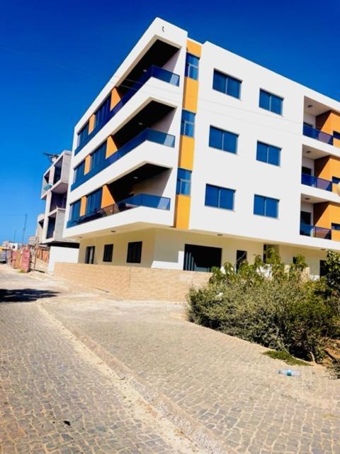 Brand New Spacious T3 Apartment In Santa Maria Kültér fotó