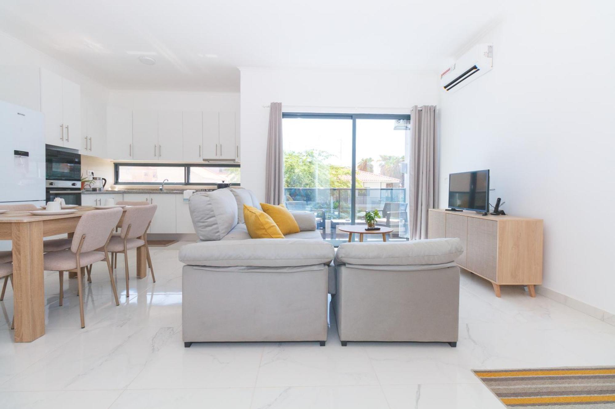 Brand New Spacious T3 Apartment In Santa Maria Kültér fotó